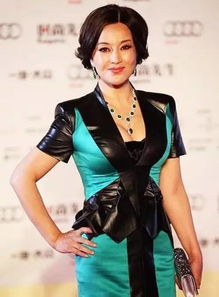 刘晓庆挑战极限，平板支撑最高纪录5分25秒的背后故事