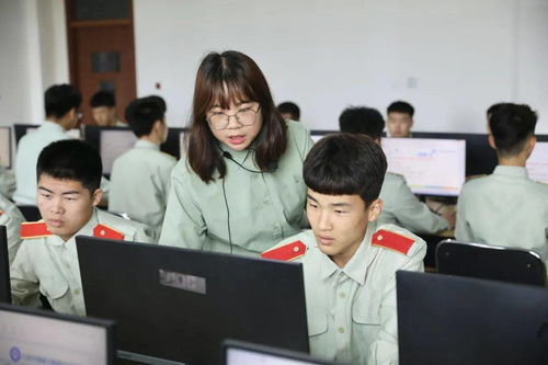 电子商务专业的制服