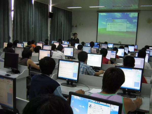 电子商务类专业考研学校