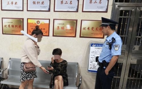 女子看见好友家开放式厕所后震惊了