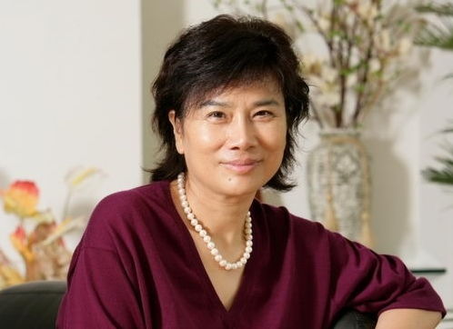 董明珠，透露不喜员工私访家中，揭秘格力掌门人的低调生活