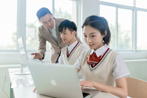 电子商务专业女生适合嘛