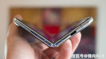 华为阔折叠屏手机开售10分钟缺货