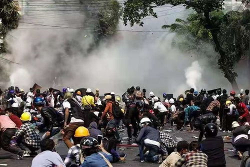 缅甸华人抱团互救：有人靠铃声救人