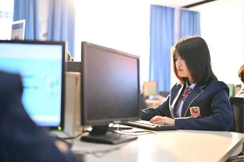 女孩学专业电子商务好吗