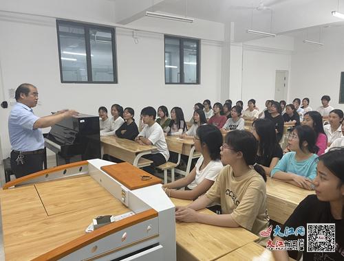 宜春幼专电子商务专业