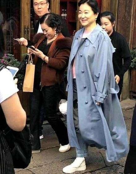 网友偶遇62岁李连杰，直呼不敢认