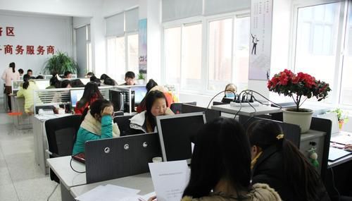 大学专业电子商务难嘛