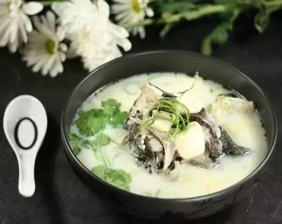 美深夜放松关税政策让苹果们松口气