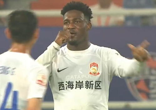 中超：山东泰山5-1青岛西海岸