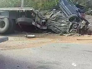 男子出车祸掉入沟渠 父亲施救身亡
