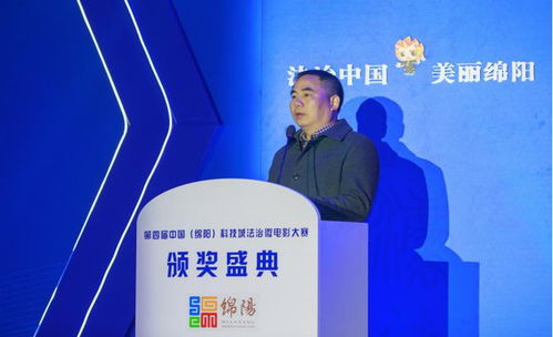 董宇辉荣获人民文学奖，以文为媒，传递时代之声