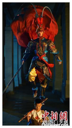 刘涛红披风妈祖变装