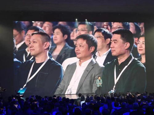 雷军免费送五千顶帽子价值129元，小米品牌狂欢盛宴再掀高潮！